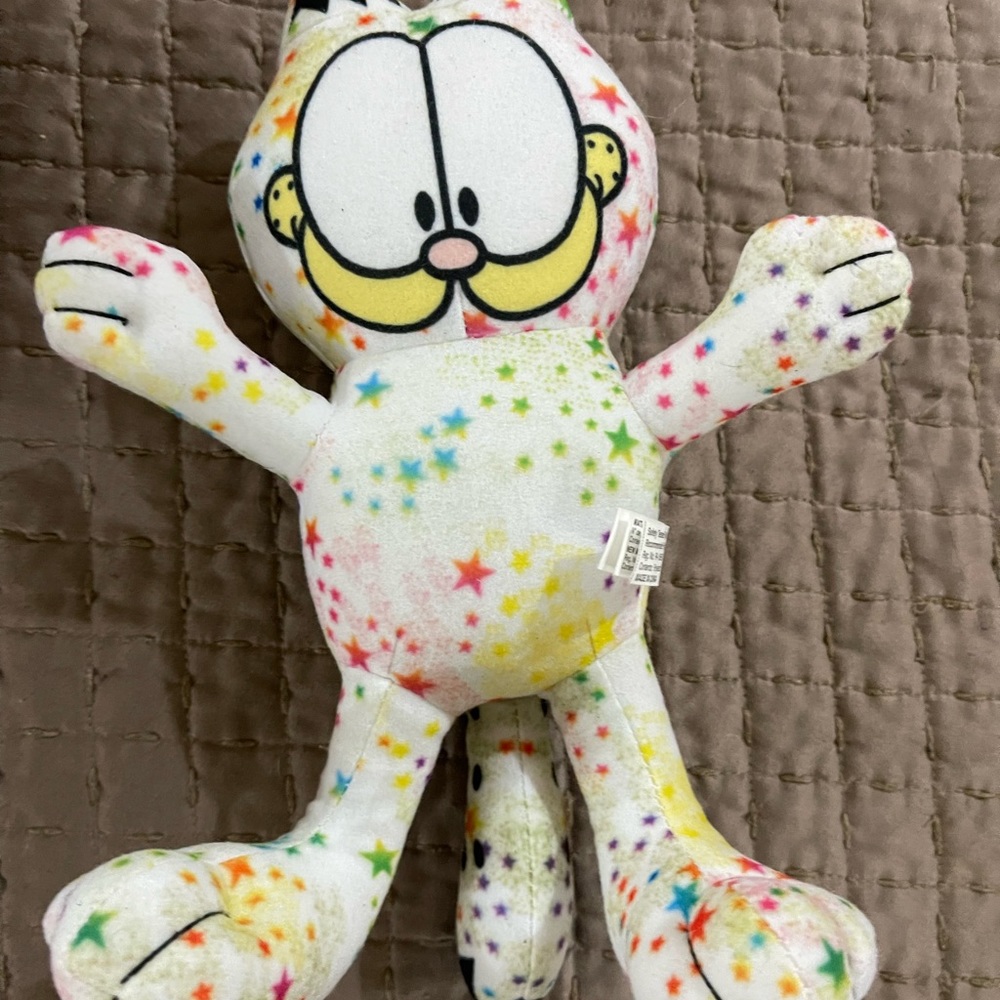 Garfield plushy
